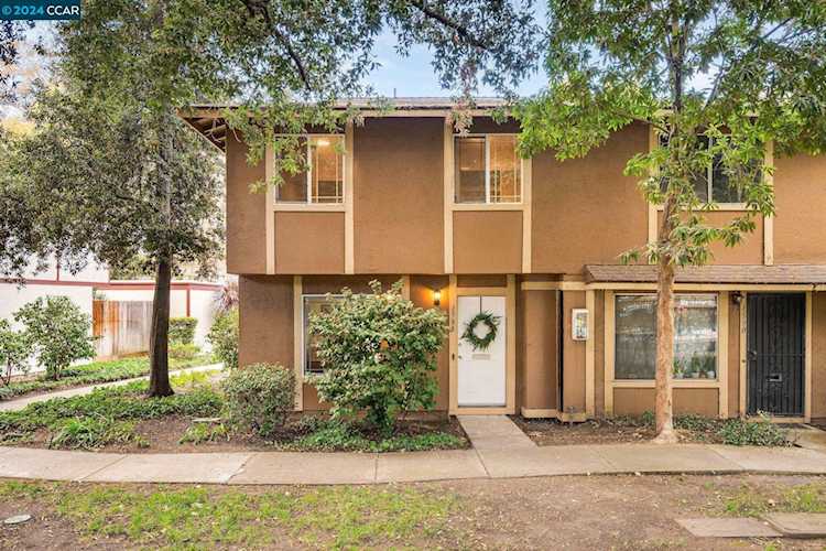 1588 Ivycreek Cir, San Jose, CA 95121 - 3 Beds - 1 Baths - 1,220 Sq.Ft