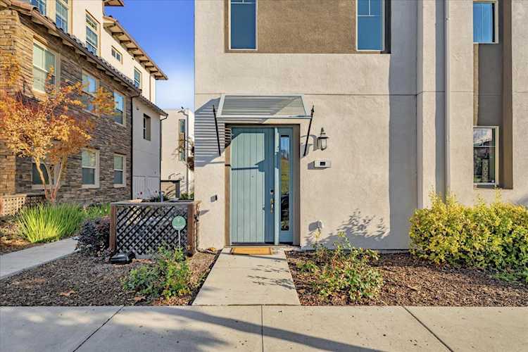 3098 Empoli Street #1, San Jose, CA 95136 - 3 Beds - 3 Baths - 1,813 Sq.Ft