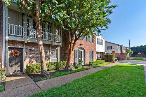 2417 Jamestown Mall # 24, Houston TX, 77057 - 2 Beds - 2 Baths - 1,520 sqft