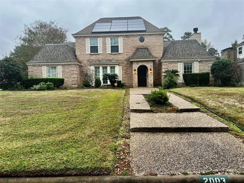 2003 Castlerock Drive, Houston TX, 77090 - 5 Beds - 5 Baths - 4,262 sqft