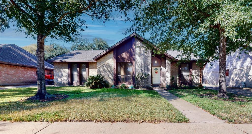 21202 Park York Drive, Katy TX, 77450 - 4 Beds - 2 Baths - 2,209 sqft