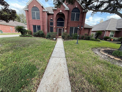 20826 Auguswood Lane, Houston TX, 77073 - 4 Beds - 4 Baths - 3,217 sqft