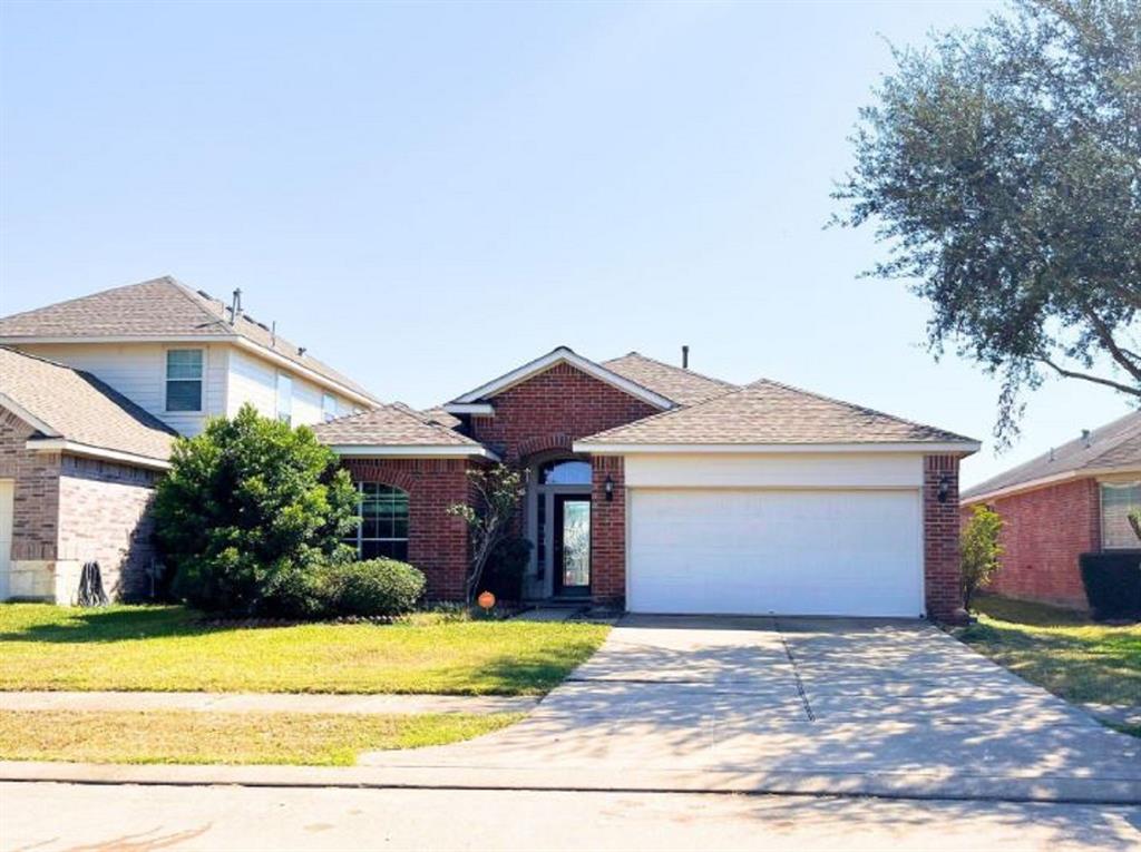 10138 Corvallis Drive, Houston TX, 77095 - 3 Beds - 2 Baths - 1,560 sqft