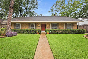 5939 Rutherglenn Drive, Houston TX, 77096 - 3 Beds - 2 Baths - 2,182 sqft