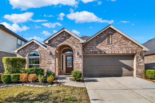 3864 Oakmist Bend Lane, Spring TX, 77386 - 3 Beds - 2 Baths - 2,047 sqft