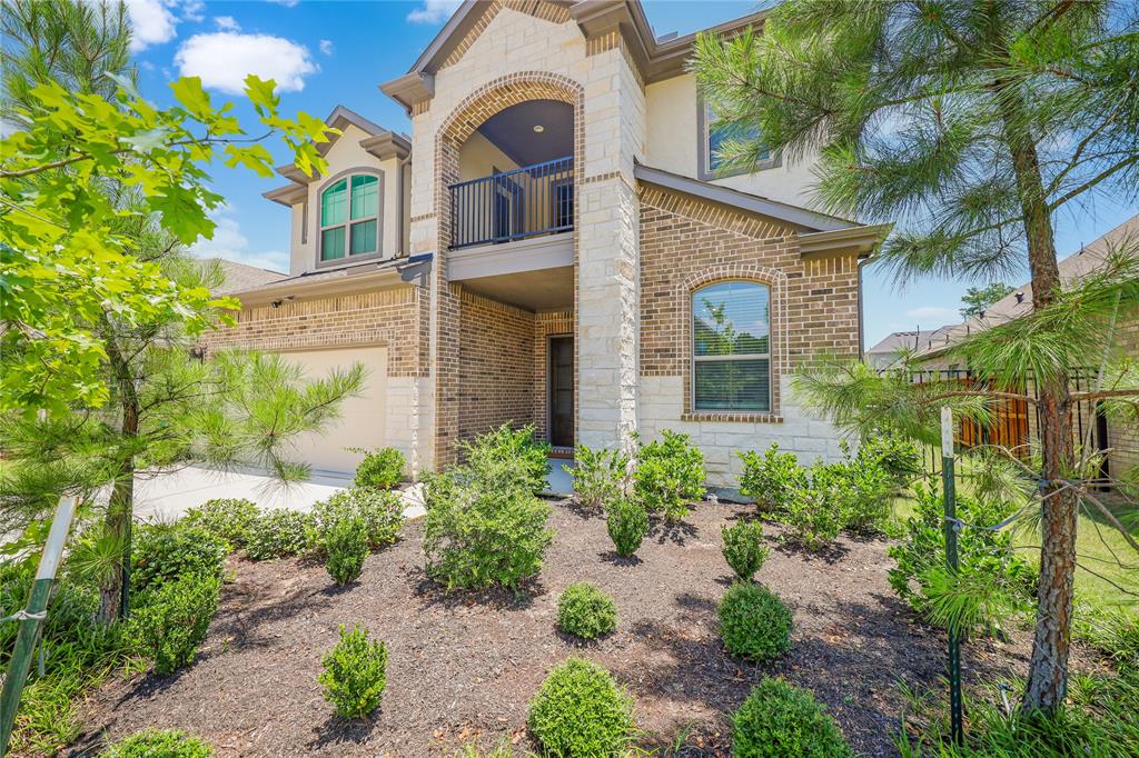 4615 Silver Moon Drive, Spring TX, 77386 - 4 Beds - 4 Baths - 3,261 sqft