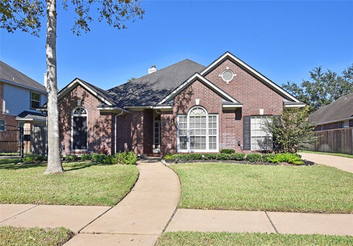 7307 Emerald Glen Drive, Sugar Land TX, 77479 - 3 Beds - 2 Baths - 2,389 sqft