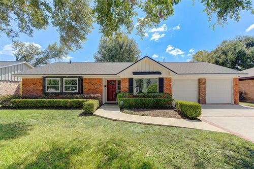 5835 Duxbury Street, Houston TX, 77035 - 3 Beds - 2 Baths - 1,598 sqft