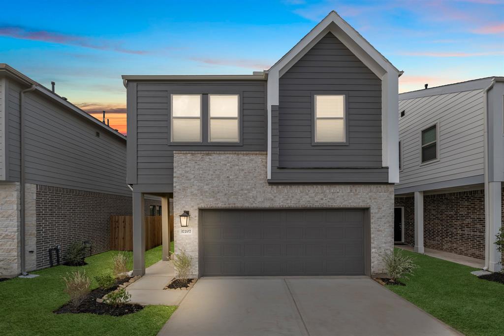 17207 Walden Lake Lane, Hockley TX, 77447 - 4 Beds - 3 Baths - 1,941 sqft