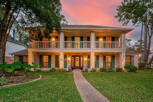 11702 Cypresswood Drive, Houston TX, 77070 - 5 Beds - 6 Baths - 3,908 sqft