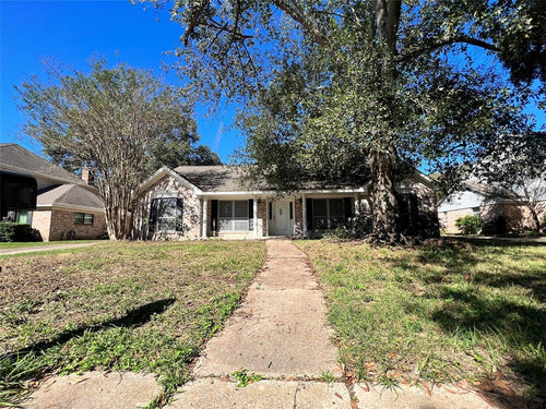 1022 Tuliptree Lane, Houston TX, 77090 - 4 Beds - 3 Baths - 2,483 sqft