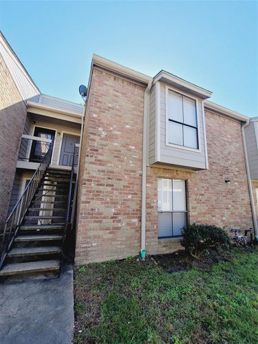 17331 Red Oak Drive # 20, Houston TX, 77090 - 1 Bed - 1 Bath - 714 sqft