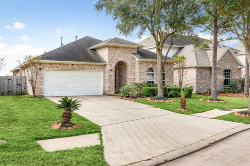 17311 Danbury Bridge Drive, Houston TX, 77095 - 4 Beds - 3 Baths - 2,470 sqft