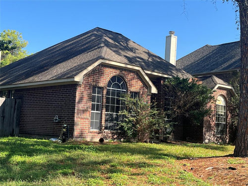 10610 Vandercroft Court, Houston TX, 77070 - 3 Beds - 2 Baths - 2,144 sqft