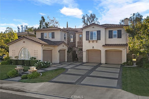 8200 E Bailey Way, Anaheim Hills, CA 92808 - 5 Beds - 5 Baths - 3,909 sq ft