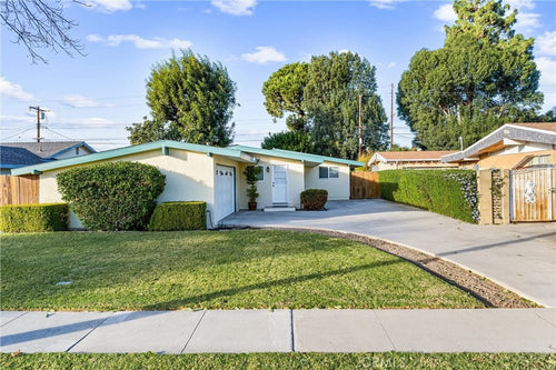 1413 W Colonial Avenue, Anaheim, CA 92802 - 4 Beds - 2 Baths - 1,219 sq ft