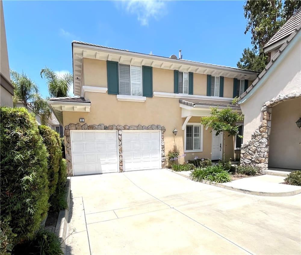 52 Danbury Lane, Irvine, CA 92618 - 3 Beds - 3 Baths - 1,473 sq ft