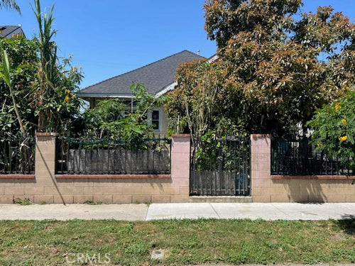 507 E Walnut Street, Santa Ana, CA 92701 - 4 Beds - 2 Baths - 1,504 sq ft