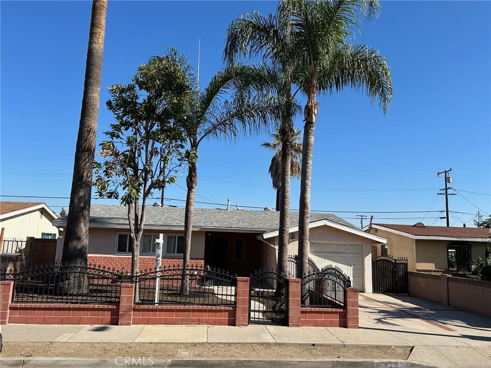 1122 S Cambridge Street, Anaheim, CA 92805 - 4 Beds - 2 Baths - 1,199 sq ft