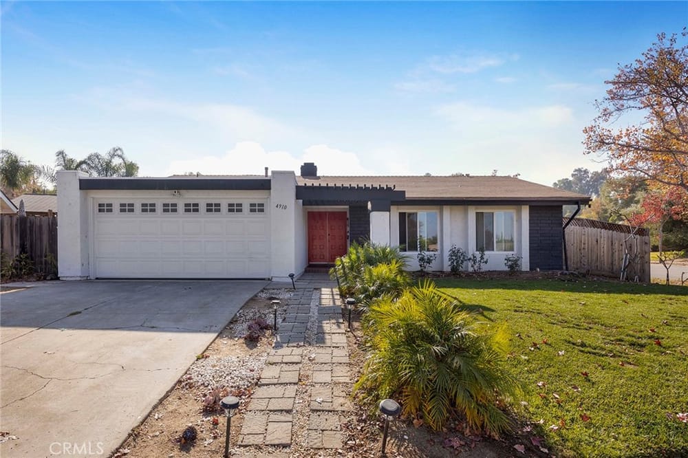 4910 E Florence Circle, Anaheim, CA 92807 - 3 Beds - 2 Baths - 1,368 sq ft