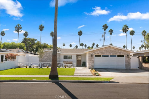 7662 Taylor Drive, Huntington Beach, CA 92648 - 3 Beds - 2 Baths - 1,218 sq ft