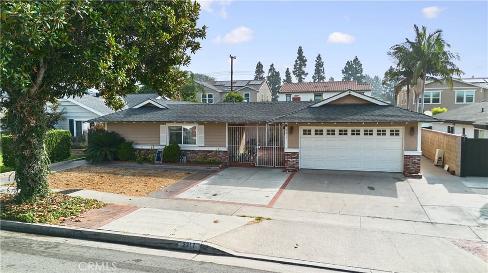2217 Concord Street, Santa Ana, CA 92705 - 5 Beds - 3 Baths - 2,017 sq ft