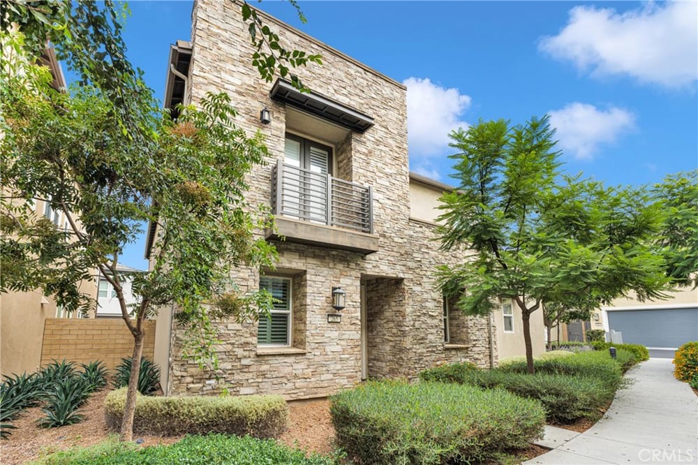 265 Follyhatch, Irvine, CA 92618 - 3 Beds - 2 Baths - 1,465 sq ft