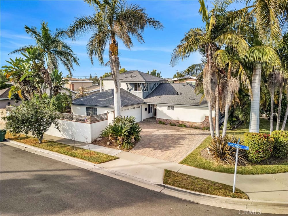 16821 Montclair Lane, Huntington Beach, CA 92647 - 4 Beds - 3 Baths - 1,948 sq ft