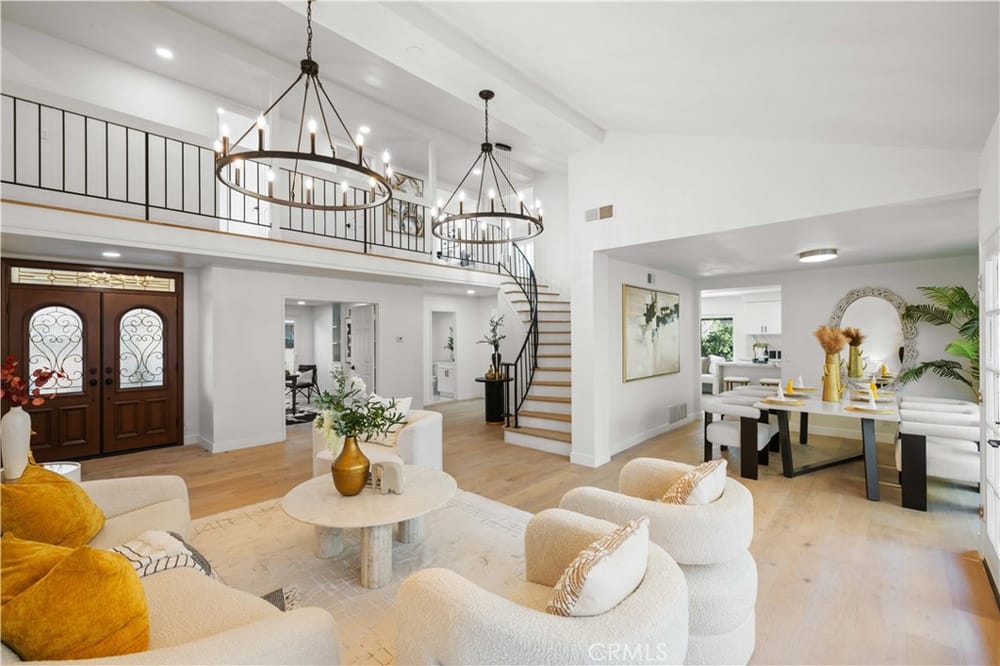 10 Hunter, Irvine, CA 92620 - 5 Beds - 4 Baths - 3,216 sq ft