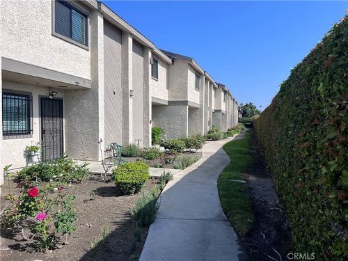 4311 W Mcfadden Avenue #9, Santa Ana, CA 92704 - 2 Beds - 3 Baths - 1,026 sq ft