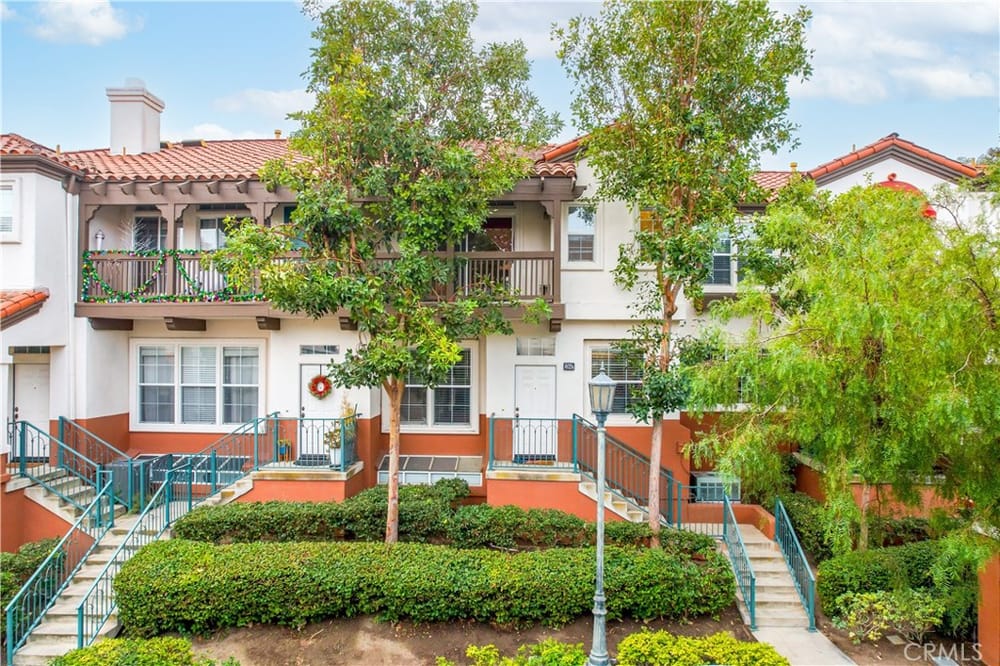 12647 Trent Jones Lane, Tustin, CA 92782 - 3 Beds - 3 Baths - 1,724 sq ft