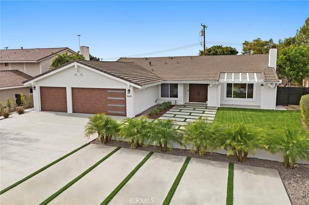 8665 Los Coyotes Dr, Buena Park, CA 90621 - 3 Beds - 3 Baths - 2,232 sq ft