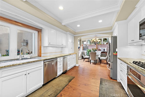 41 Valley #31, Irvine, CA 92612 - 4 Beds - 3 Baths - 2,344 sq ft