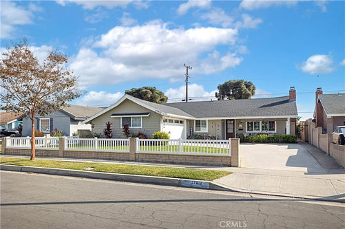 17612 Wrightwood Lane, Huntington Beach, CA 92649 - 3 Beds - 2 Baths - 2,114 sq ft