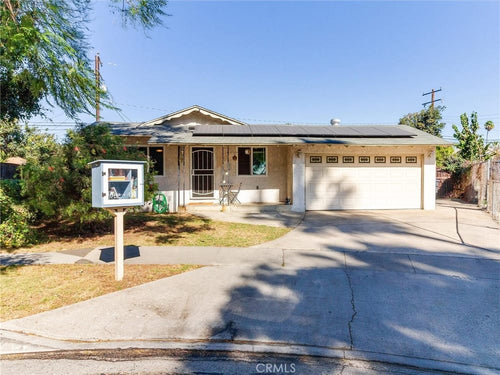 2345 Hans Lane, Santa Ana, CA 92706 - 3 Beds - 2 Baths - 1,102 sq ft