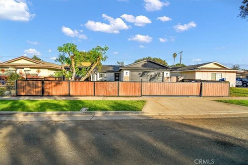 1321 N Gunther Street, Santa Ana, CA 92703 - 4 Beds - 2 Baths - 1,307 sq ft