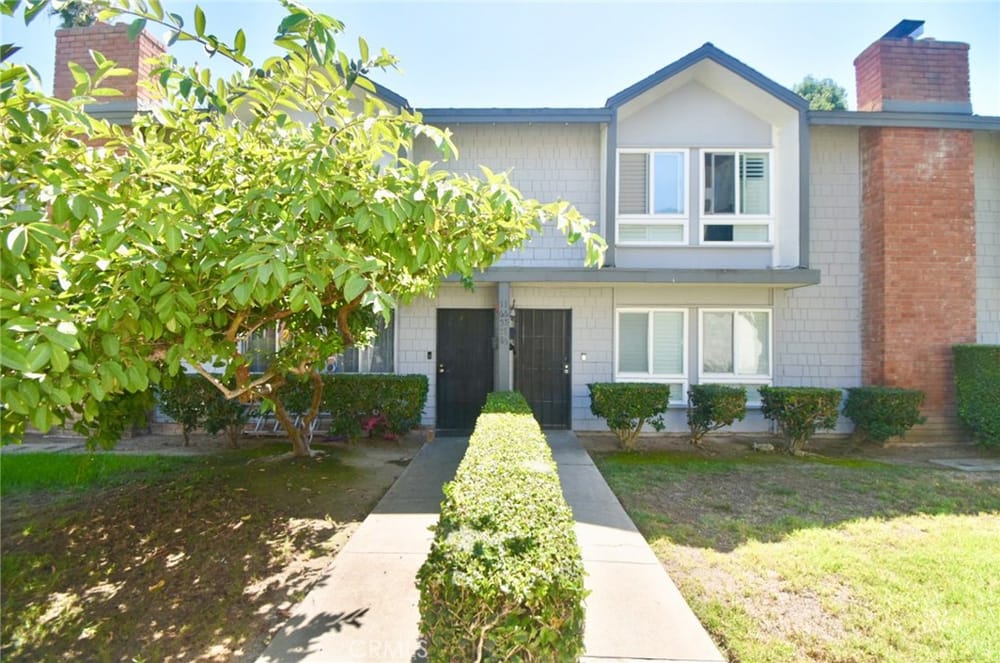 16578 Montego Way, Tustin, CA 92780 - 3 Beds - 2 Baths - 1,188 sq ft