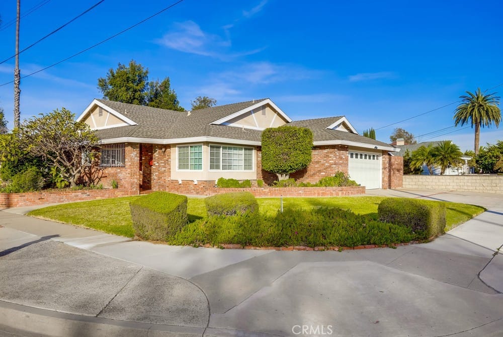 9601 Stanford Avenue, Garden Grove, CA 92841 - 4 Beds - 2 Baths - 1,950 sq ft