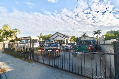 2534 W Pomona Street, Santa Ana, CA 92704 - 4 Beds - 3 Baths - 1,702 sq ft