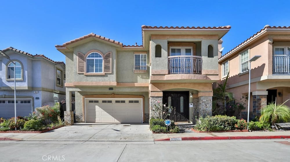 13581 PACIFIC BEACH DR., Westminster, CA 92683 - 4 Beds - 4 Baths - 2,178 sq ft