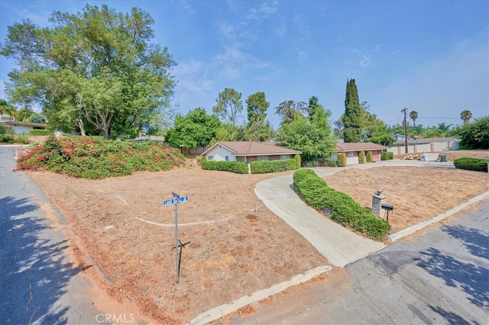 3209 Lakeknoll Drive, Fullerton, CA 92835 - 4 Beds - 3 Baths - 2,924 sq ft