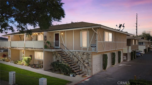 410 N Clark Street #D, Orange, CA 92868 - 2 Beds - 1 Bath - 880 sq ft