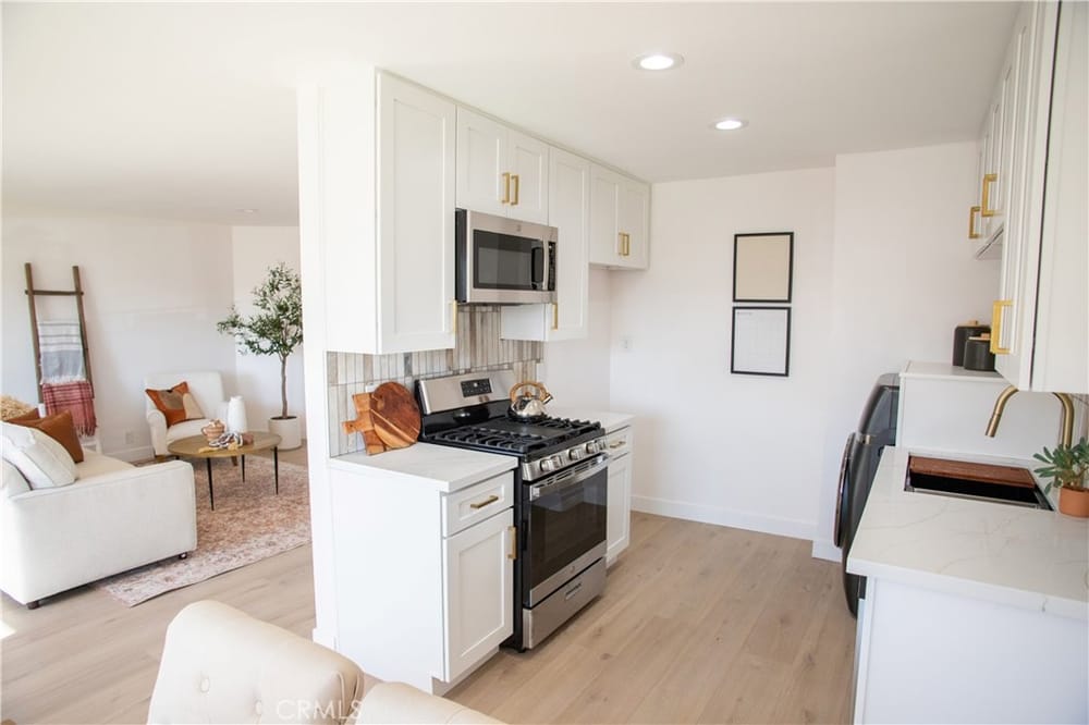 1422 Peckham Street #D, Fullerton, CA 92833 - 2 Beds - 1 Bath - 912 sq ft