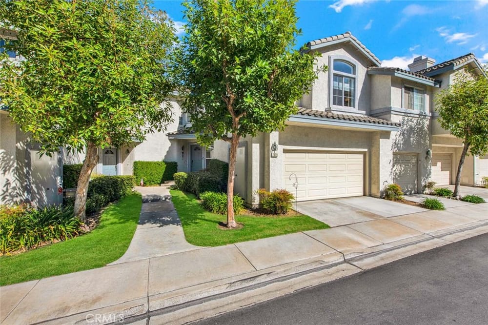 7879 E Viewrim Drive, Anaheim Hills, CA 92808 - 3 Beds - 3 Baths - 1,611 sq ft