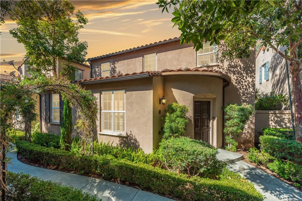80 Great Lawn, Irvine, CA 92620 - 3 Beds - 3 Baths - 1,275 sq ft