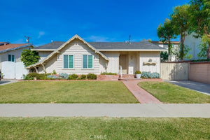 12513 Gradwell Street, Lakewood, CA 90715 - 3 Beds - 2 Baths - 1,498 sq ft