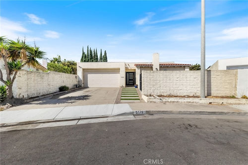 16775 Bridgeport Street, Fountain Valley, CA 92708 - 5 Beds - 3 Baths - 2,311 sq ft