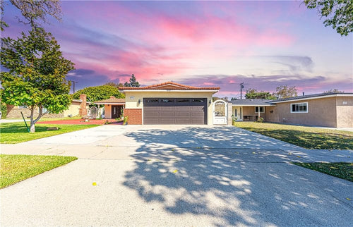 813 N Mantle Lane, Santa Ana, CA 92701 - 3 Beds - 2 Baths - 1,669 sq ft
