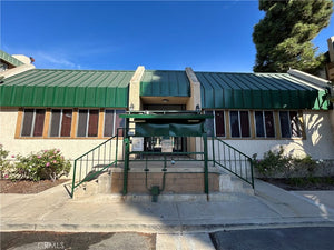 12121 Centralia Street #305, Lakewood, CA 90715 - 3 Beds - 2 Baths - 1,093 sq ft