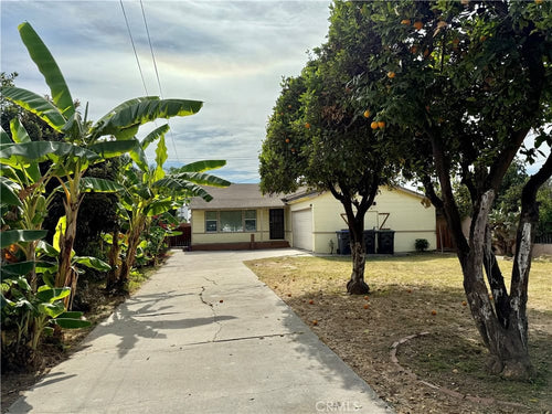 516 E Central Avenue, Santa Ana, CA 92707 - 3 Beds - 1 Bath - 1,090 sq ft